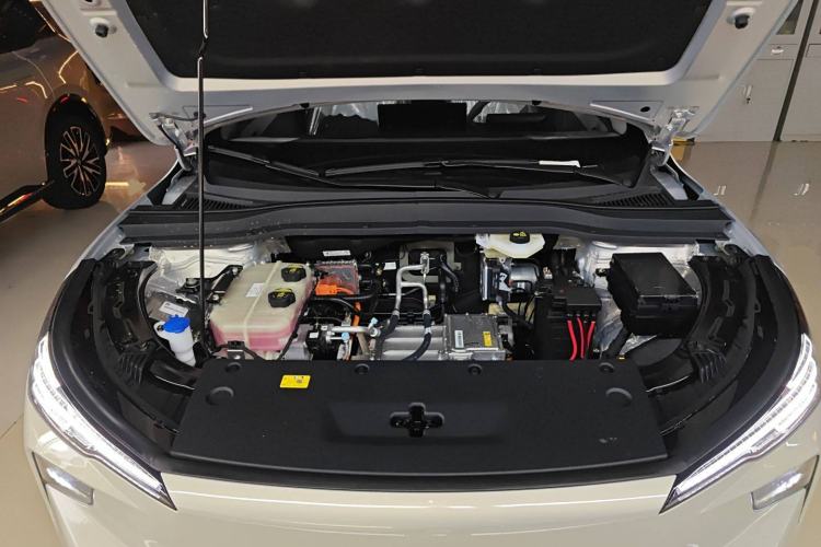 Used Bestune Yueyi 03 2025 565km Enjoy Edition Engine Bay