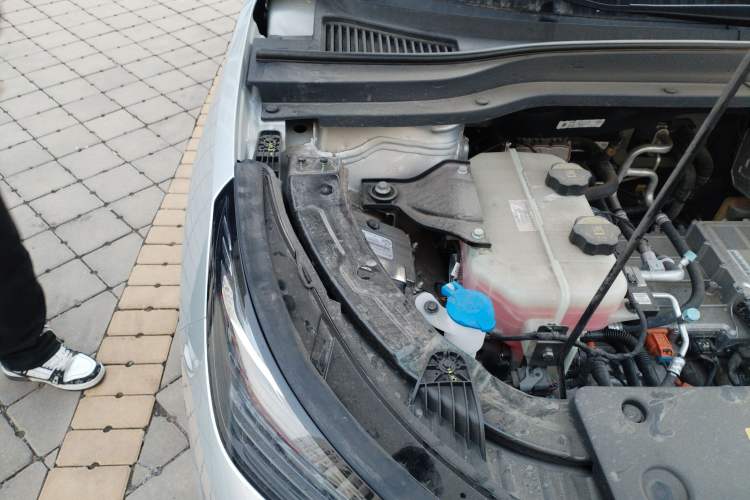 Used Bestune Yueyi 03 2025 445km Joyful Edition Engine Bay Right