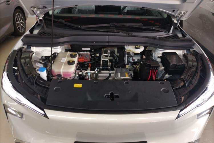 Used Bestune Yueyi 03 2025 565km Enjoy Edition Engine Bay