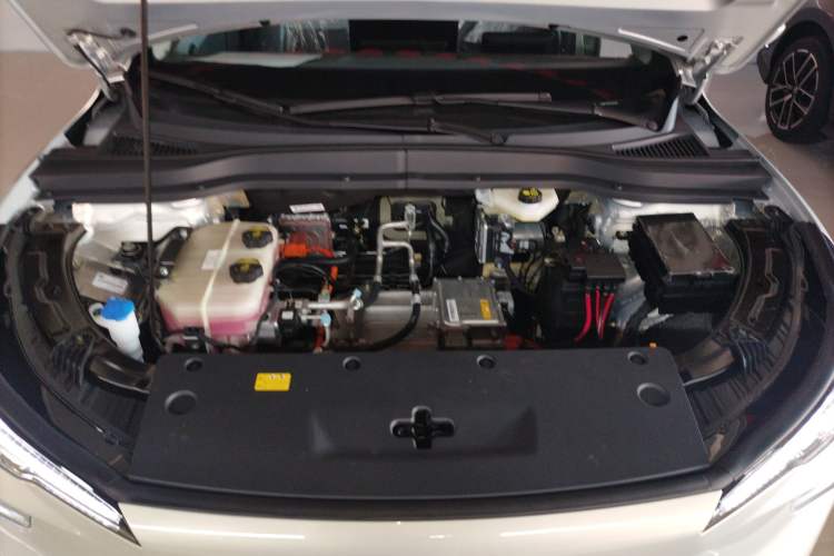 Used Bestune Yueyi 03 2025 565km Enjoy Edition Engine Bay