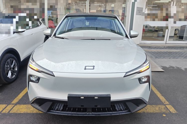 Used Bestune Yueyi 03 2025 445km Joyful Edition Exterior 1