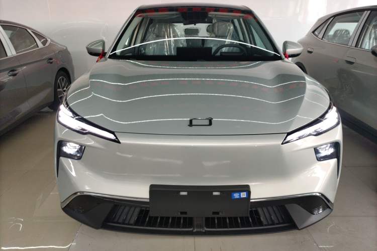 Used Bestune Yueyi 03 2025 565km Enjoy Edition Exterior 1