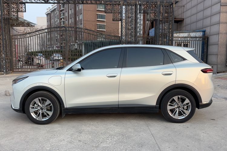 Used Bestune Yueyi 03 2025 565km Enjoy Edition Exterior 2