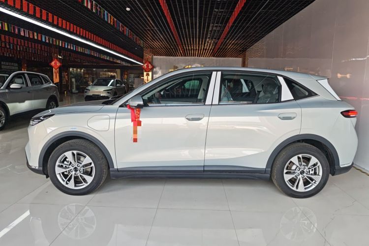 Used Bestune Yueyi 03 2025 565km Enjoy Edition Exterior 3