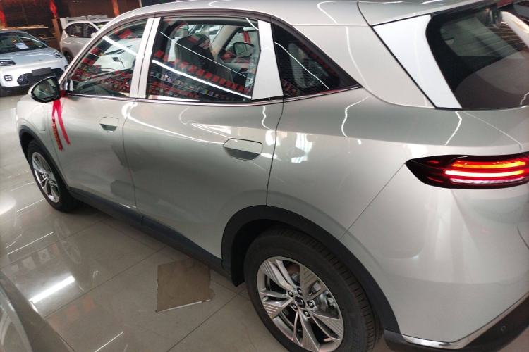 Used Bestune Yueyi 03 2025 565km Enjoy Edition Exterior 3