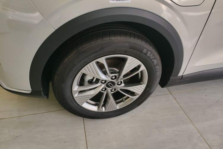 Used Bestune Yueyi 03 2025 445km Joyful Edition Exterior 4