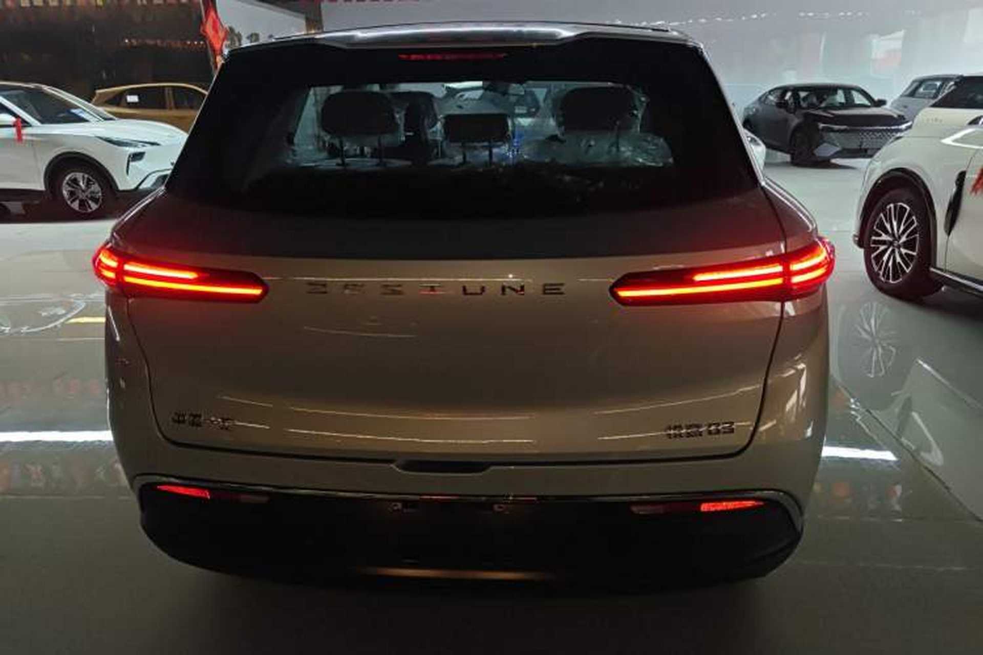 Used Bestune Yueyi 03 2025 565km Enjoy Edition Exterior 4