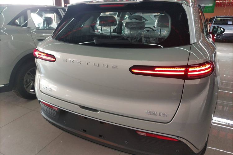 Used Bestune Yueyi 03 2025 565km Enjoy Edition Exterior 4
