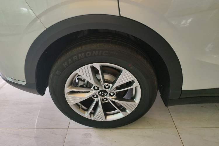 Used Bestune Yueyi 03 2025 445km Joyful Edition Exterior 5