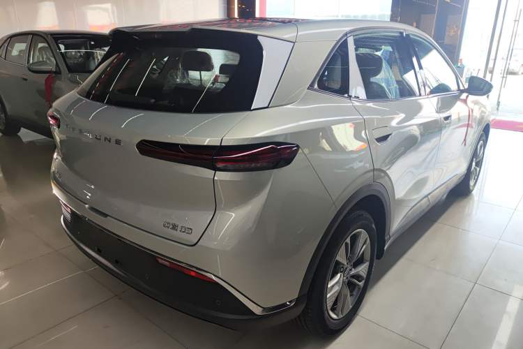 Used Bestune Yueyi 03 2025 565km Enjoy Edition Exterior 5