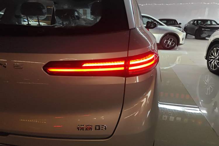 Used Bestune Yueyi 03 2025 565km Enjoy Edition Exterior 6