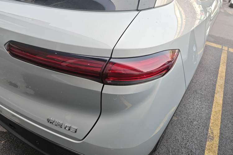 Used Bestune Yueyi 03 2025 445km Joyful Edition Exterior 6