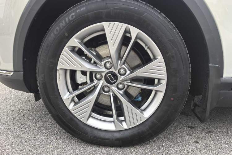 Used Bestune Yueyi 03 2025 565km Enjoy Edition Exterior 7