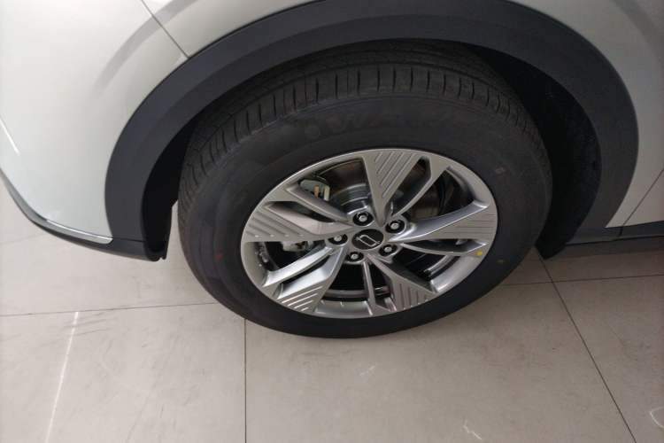 Used Bestune Yueyi 03 2025 565km Enjoy Edition Exterior 7