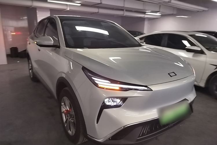 Used Bestune Yueyi 03 2025 445km Joyful Edition Front Right 45 Deg