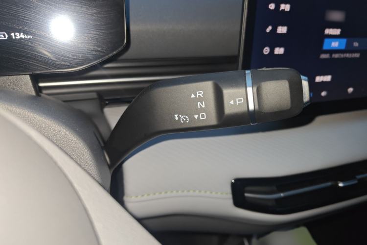 Used Bestune Yueyi 03 2025 445km Quality Selection Edition Gear Lever