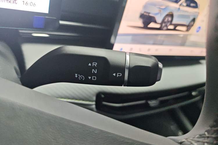 Used Bestune Yueyi 03 2025 565km Enjoy Edition Gear Lever