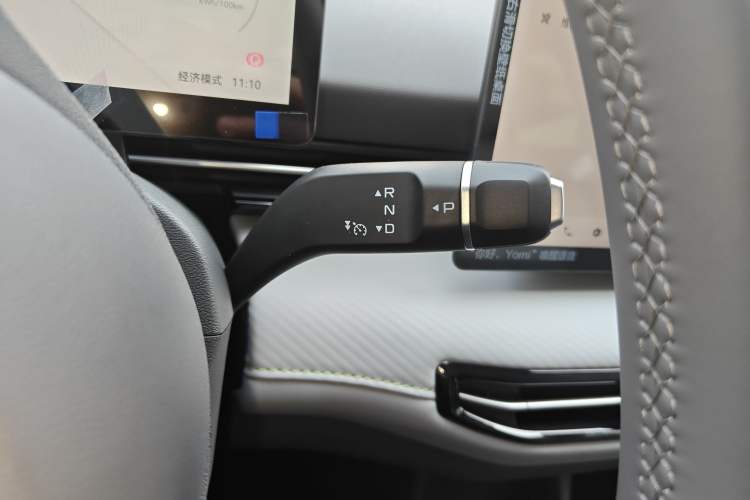 Used Bestune Yueyi 03 2025 445km Joyful Edition Gear Lever