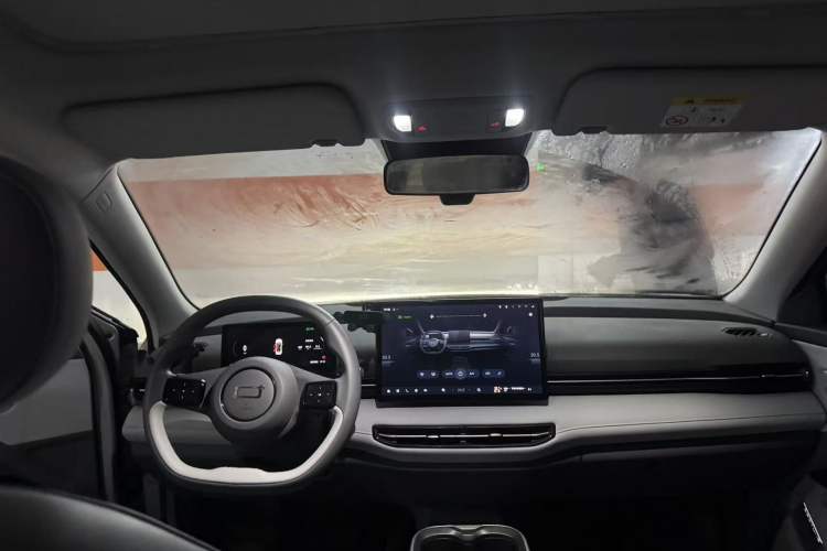 Used Bestune Yueyi 03 2025 565km Enjoy Edition Headliner