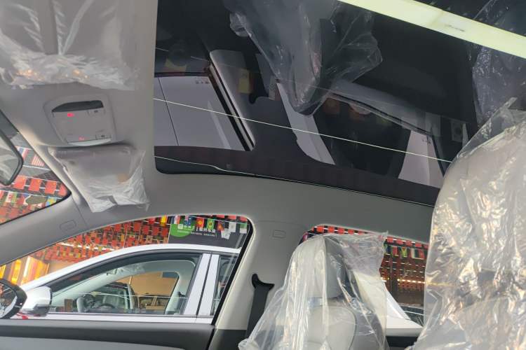 Used Bestune Yueyi 03 2025 565km Enjoy Edition Headliner