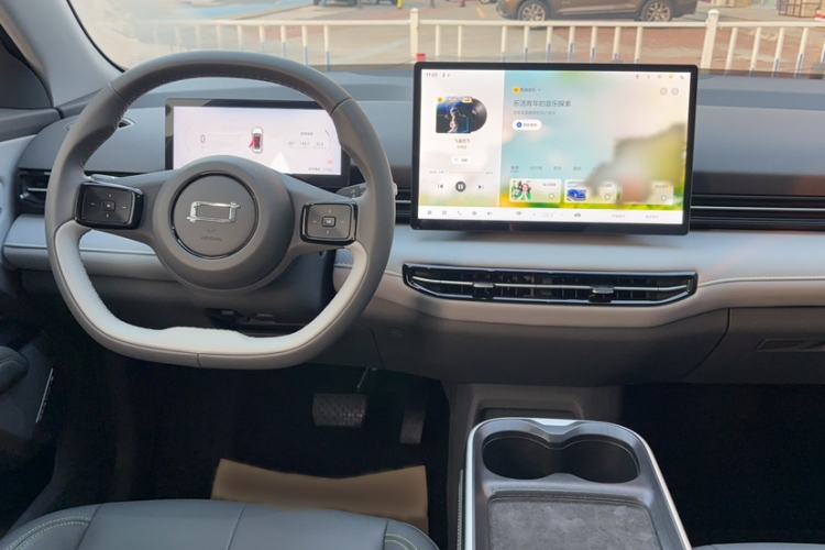 Used Bestune Yueyi 03 2025 565km Enjoy Edition Interior 1