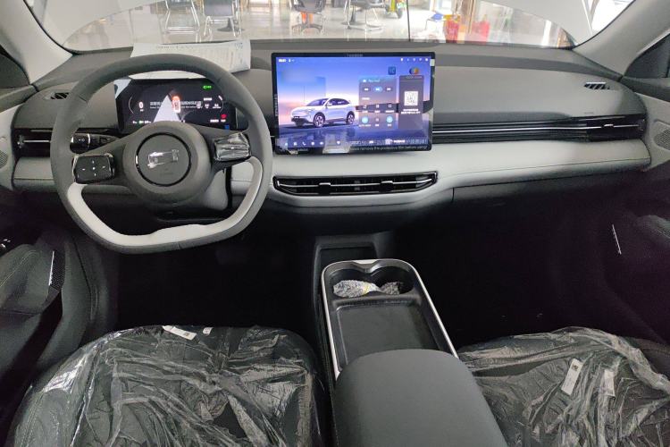 Used Bestune Yueyi 03 2025 565km Enjoy Edition Interior 2