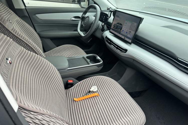 Used Bestune Yueyi 03 2025 445km Quality Selection Edition Interior 2