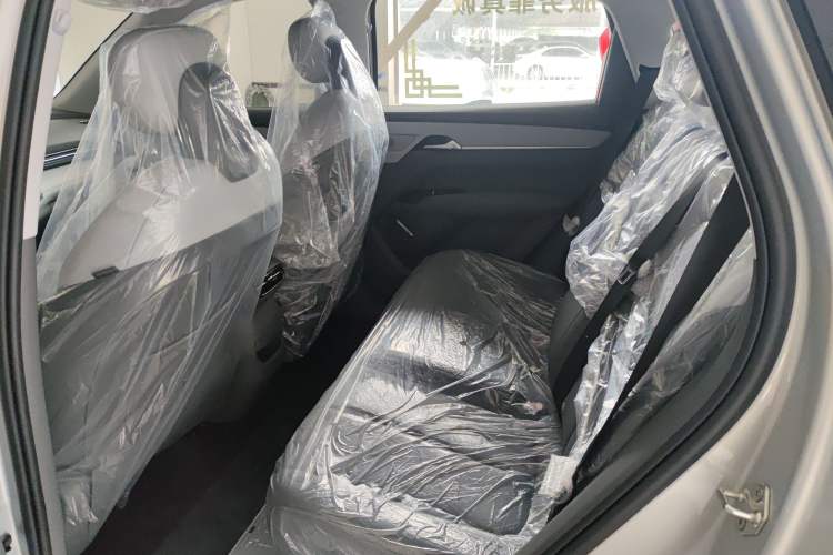 Used Bestune Yueyi 03 2025 565km Enjoy Edition Interior 4