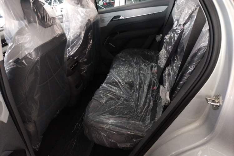 Used Bestune Yueyi 03 2025 565km Enjoy Edition Interior 4