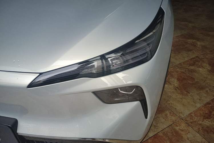 Used Bestune Yueyi 03 2025 565km Enjoy Edition Left Front Headlight