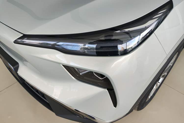 Used Bestune Yueyi 03 2025 565km Enjoy Edition Left Front Headlight