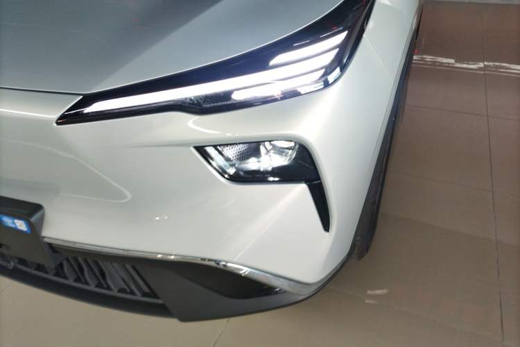 Used Bestune Yueyi 03 2025 565km Enjoy Edition Left Front Headlight
