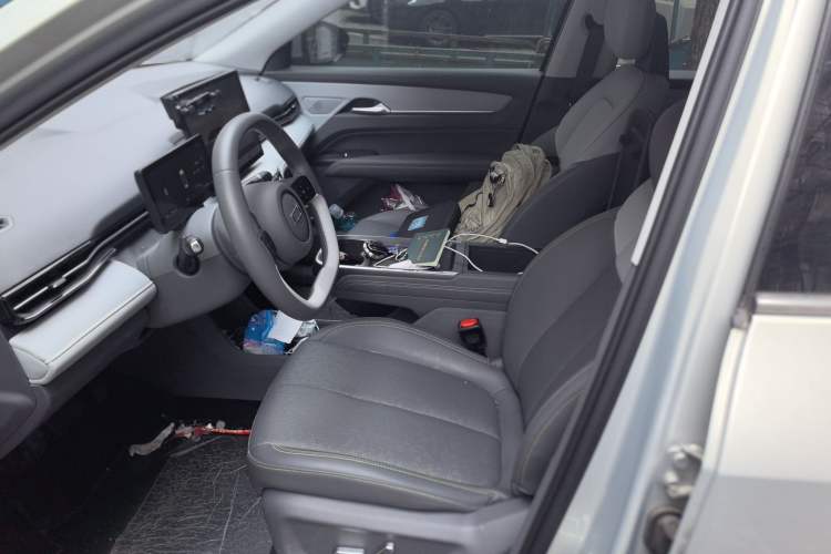 Used Bestune Yueyi 03 2025 565km Comfort Edition Left Front Seat