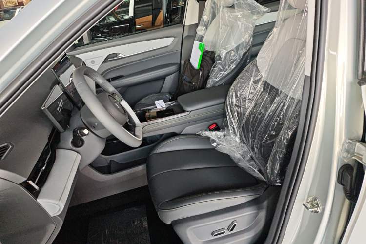 Used Bestune Yueyi 03 2025 565km Enjoy Edition Left Front Seat