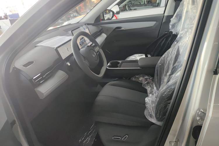 Used Bestune Yueyi 03 2025 565km Enjoy Edition Left Front Seat