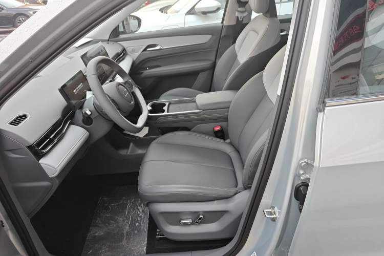 Used Bestune Yueyi 03 2025 445km Joyful Edition Left Front Seat
