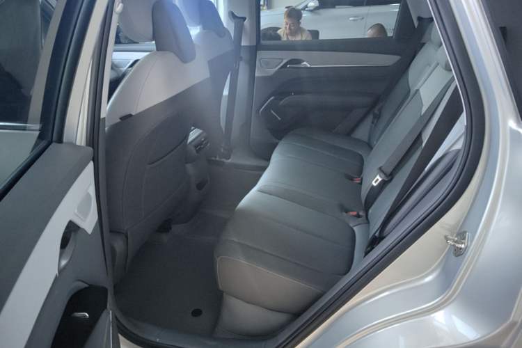 Used Bestune Yueyi 03 2025 565km Enjoy Edition Left Rear Seat
