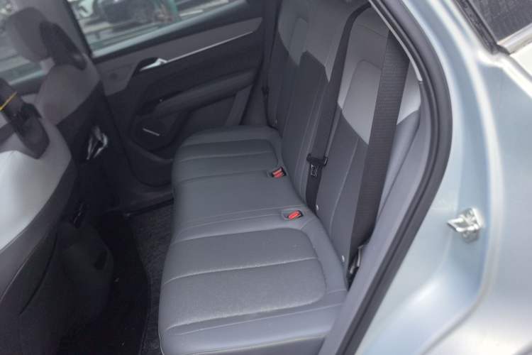 Used Bestune Yueyi 03 2025 565km Comfort Edition Left Rear Seat