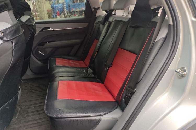 Used Bestune Yueyi 03 2025 445km Joyful Edition Left Rear Seat