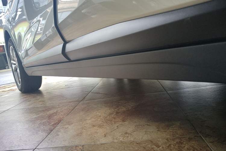 Used Bestune Yueyi 03 2025 565km Enjoy Edition Left Side Sill