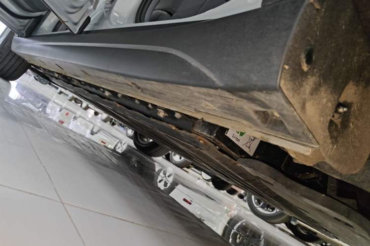 Used Bestune Yueyi 03 2025 565km Enjoy Edition Left Side Sill