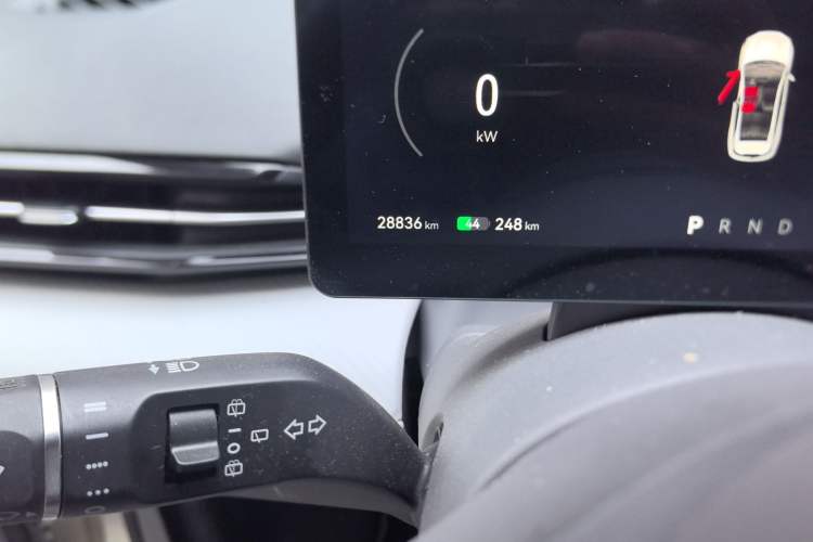 Used Bestune Yueyi 03 2025 565km Comfort Edition Odometer Close Up