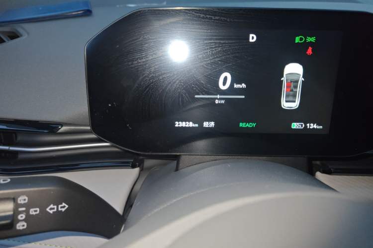 Used Bestune Yueyi 03 2025 445km Quality Selection Edition Odometer Close Up