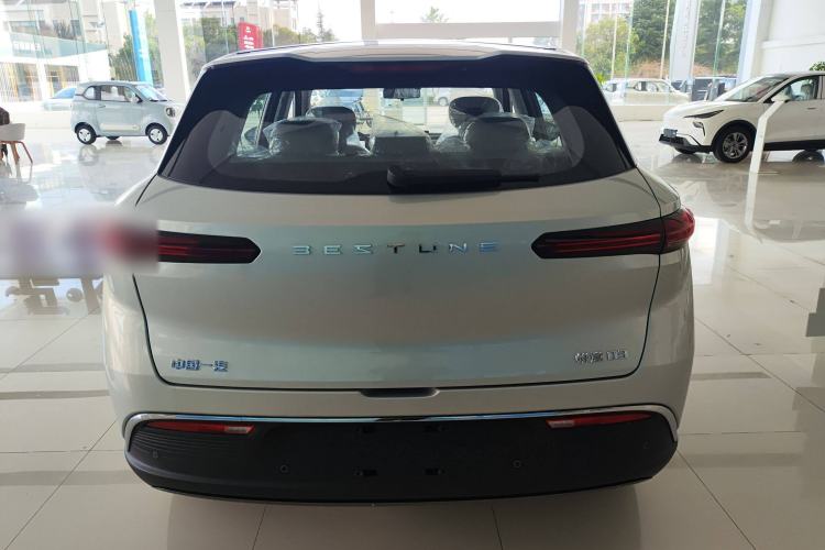 Used Bestune Yueyi 03 2025 565km Enjoy Edition Rear
