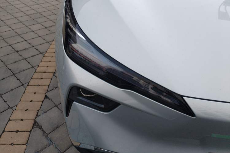 Used Bestune Yueyi 03 2025 445km Joyful Edition Right Front Headlight