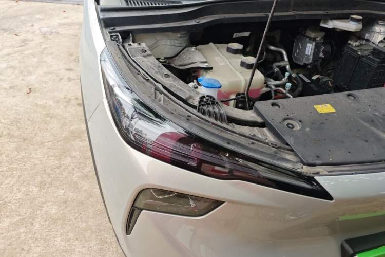 Used Bestune Yueyi 03 2025 445km Joyful Edition Right Front Headlight