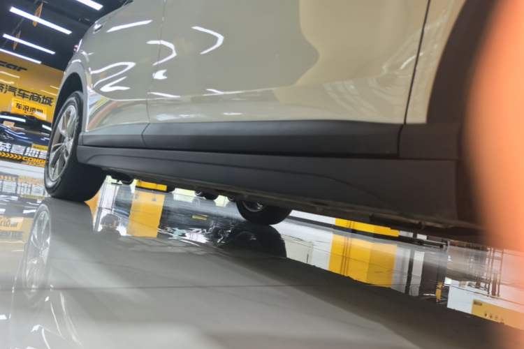 Used Bestune Yueyi 03 2025 565km Enjoy Edition Right Side Sill