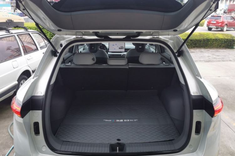 Used Bestune Yueyi 03 2025 565km Enjoy Edition Trunk
