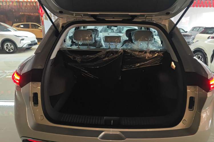 Used Bestune Yueyi 03 2025 565km Enjoy Edition Trunk