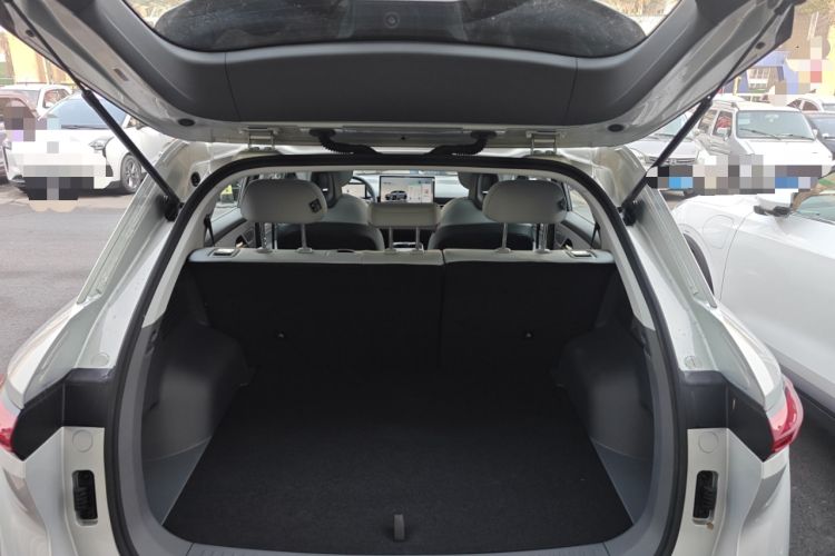 Used Bestune Yueyi 03 2025 445km Joyful Edition Trunk